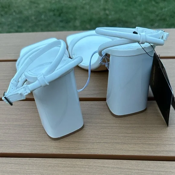 Forever 21 White Strappy Heels - Picture 7 of 10